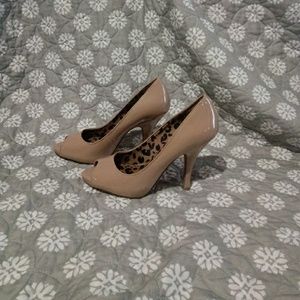 Jessica Simpson Ginger Peep Toe Pumps